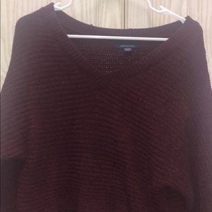 american eagle cropped burgundy sweater